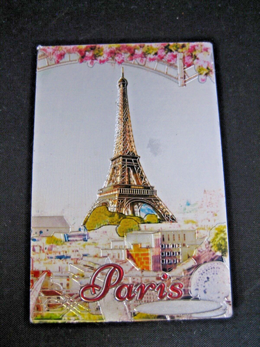 Eiffel Tower Paris souvenir fridge magnet - Picture 2 of 4