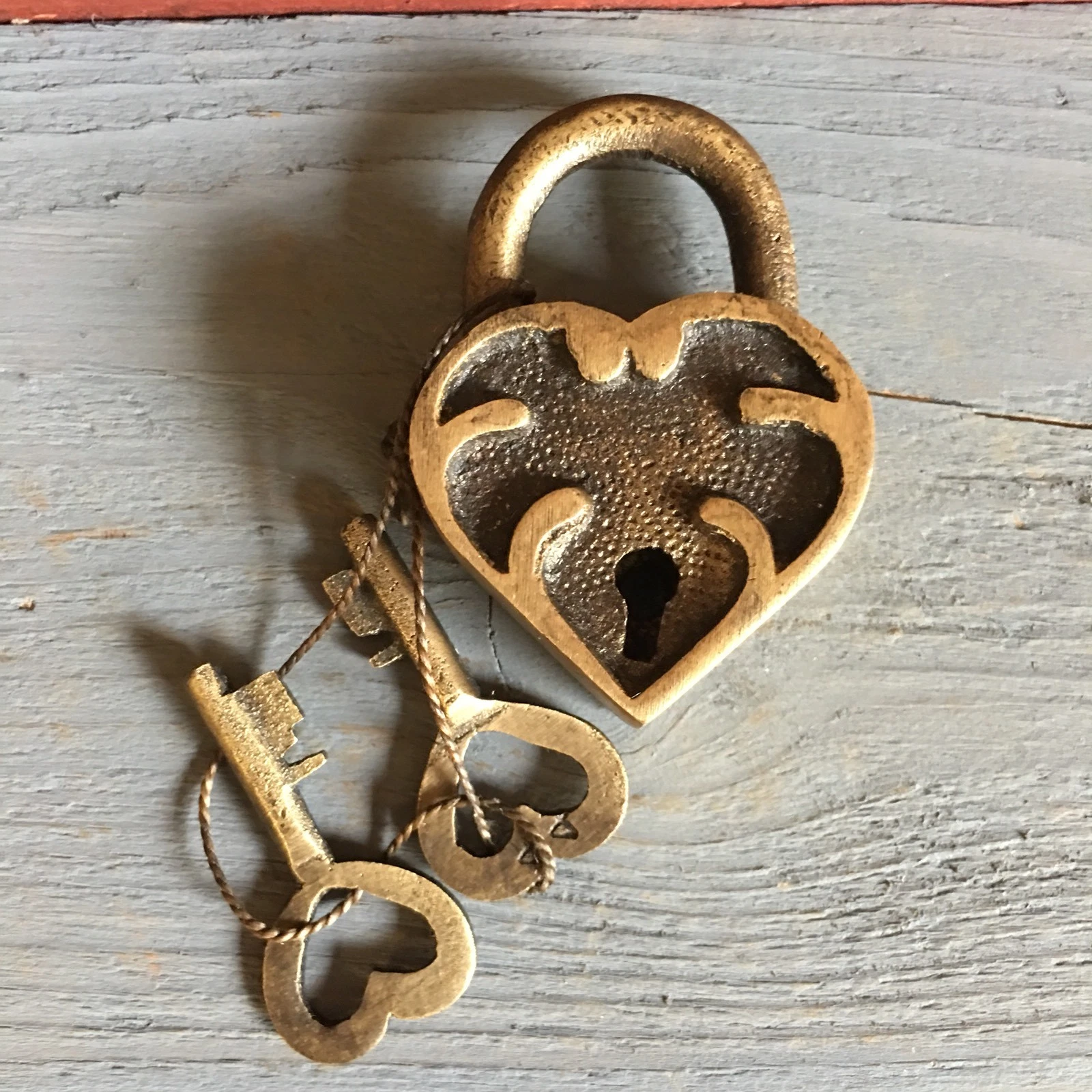 Ornate Heart Lock, Solid Brass With Antique Finish And Two Keys, 2” X 1.25” - product detail image 1