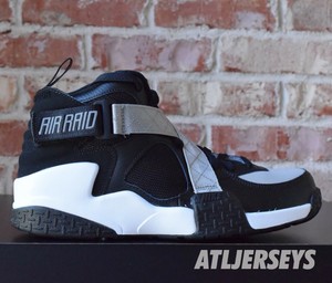 nike air raid black grey