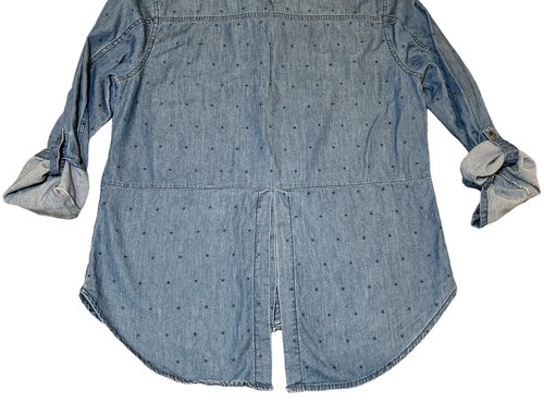 HARPER Star Print Denim Shirt Size MEDIUM Blue Roll Tab Sleeve Button Top Slit - Picture 8 of 12