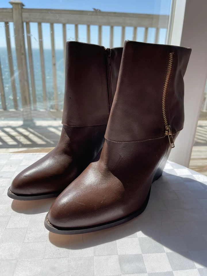 Botas de tornozelo Corso Como Scarsdale couro marrom anabela zíper duplo tamanho 8M NOVAS! - Imagem 2 de 4