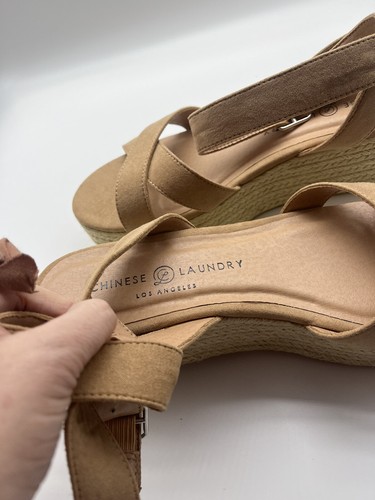 Chinese Laundry Zala Platform Camel Faux Suede Sandals Sz 9.5 NEW - Picture 7 of 10