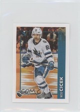 2023-24 Topps NHL Sticker Collection Nick Cicek #407 e6j