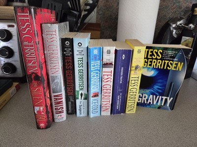 Tess Gerritsen Crime Thriller Suspense 9 Book Lot - 4 Rizzoli/Isles PB& HC