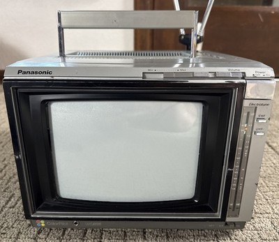 Vintage Panasonic Color Portable Pilot TV 7