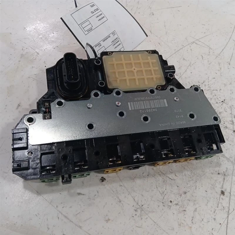 Cuerpo de válvula de transmisión automática Buick Encore 2017 2018 2019 2020 Foto 2 de 4