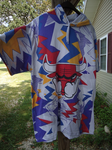 T-shirt vintage Chicago Bulls lacca nera stampa all over double face con cappuccio - Foto 3 di 10