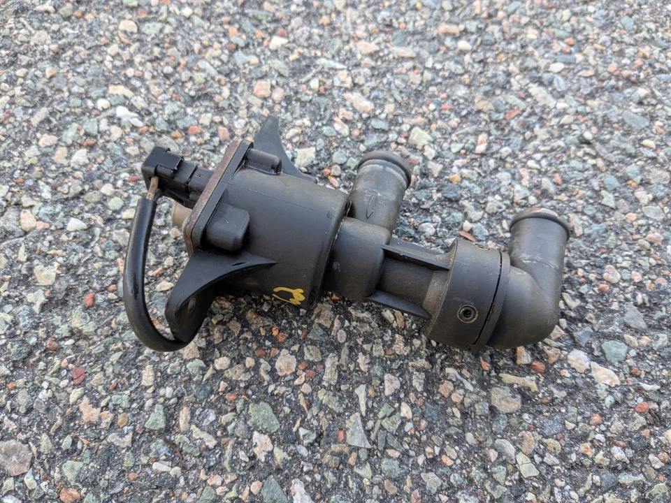 Mercedes R107 560SL 380SL Water Heater Control Mono Valve 0008303484  1147412009 - Image 4 of 4