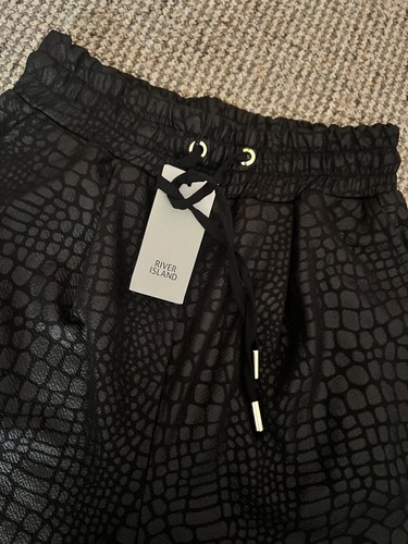 River Island trousers - Picture 3 of 3