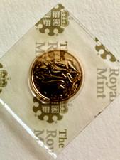 2012 QUEEN ELIZABETH II FULL GOLD SOVEREIGN
