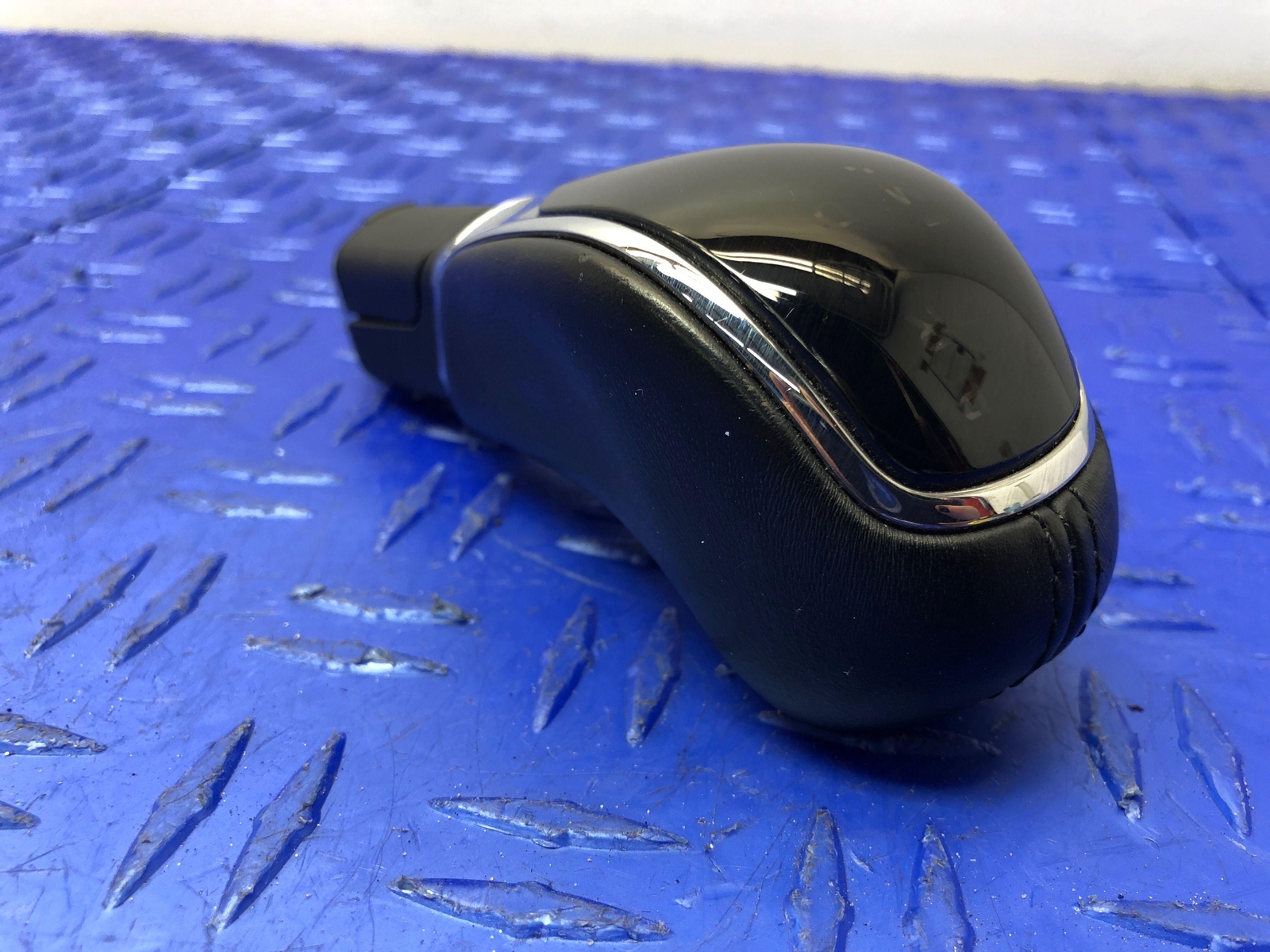 2013-2021 MASERATI QUATTROPORTE M156 AUTOMATIC TRANSMISSION GEAR SHIFTER KNOB