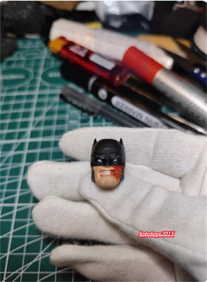 1/12 heroes Bruce Wayne damaged Head Sculpt Fit 6'' Mafex Action Figure Body