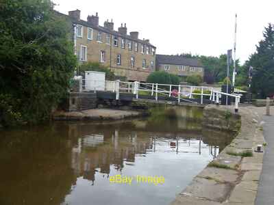 Foto 6x4 Skipton Features [11] Diese Drehbrücke trägt Brewery Lane ov c2021