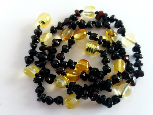 NATURAL BALTIC AMBER, BEAUTIFUL WOMEN'S NECKLACE /Black-lemon /18.90 inches  - Foto 5 di 7