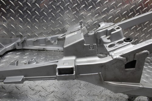 2006 YAMAHA FJR1300A ABS REAR FENDER SUPPORT FRAME SUBFRAME 3P6-21190-01-00 - Picture 9 of 12