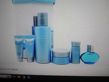Elizabeth Arden White Glove Skincare: Intensive Revitalizing Essence 4.7 mL
