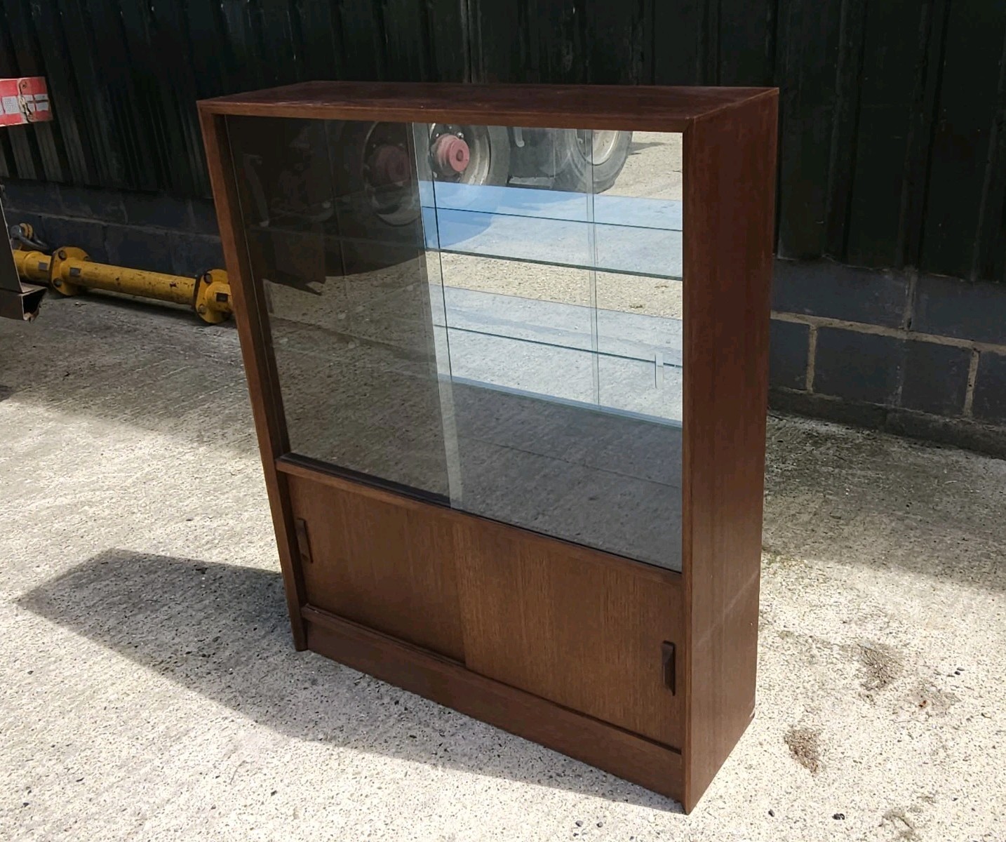 Mid Century Drinks Display Cabinet By Herbert Gibbs Mirrored With Glass Doors — image 3