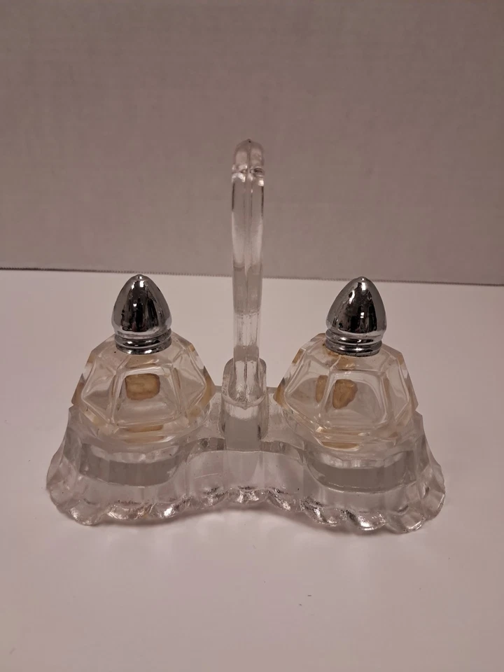 I.W. Agitadores de sal e pimenta de cristal cortados à mão com caddy. - Imagem 2 de 4