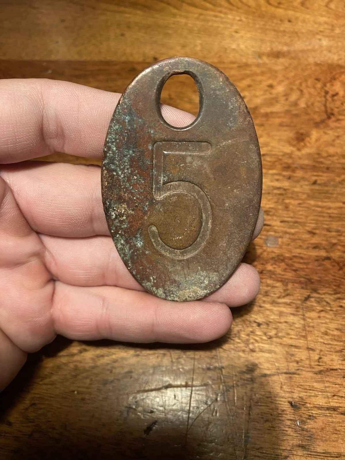 VINTAGE BRASS COW NUMBER TAG DAIRY FARM CATTLE MARKER 5 DOUBLE SIDED ORIGINAL