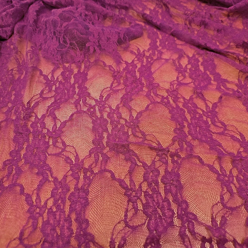 2 yd Floral Rose Nylon Lace Apparel Special Occasion Bolt End - Image 2 of 2