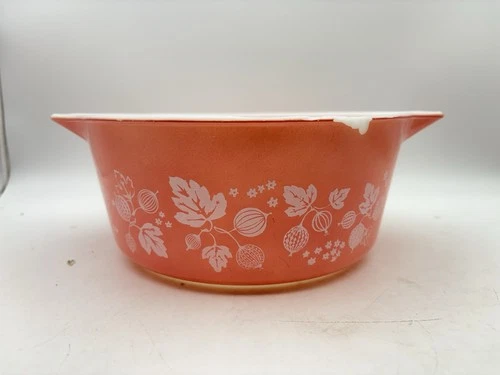 Pyrex Pink Gooseberry Mixing Bowl – 475 Cinderella 4 Qt Casserole  ~ Chipped