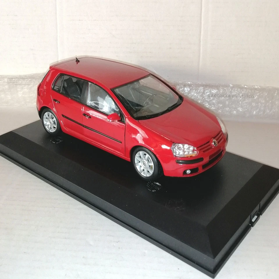VOLKSWAGEN GOLF COD.12548 WELLY SCALA 1/18 - Immagine 2 di 4