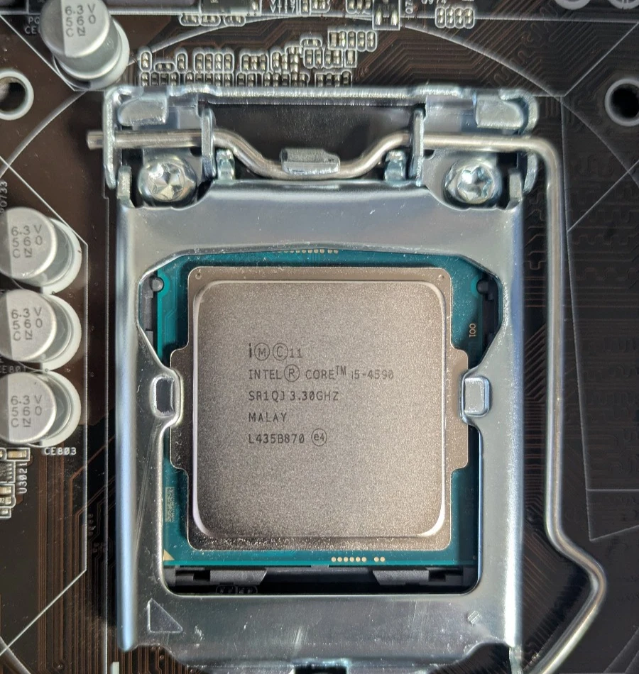 BUNDLE ASRock H87M Pro4 + Intel i5-4590 + 16 GB RAM == Board mit CPU + RAM - Bild 2 von 4