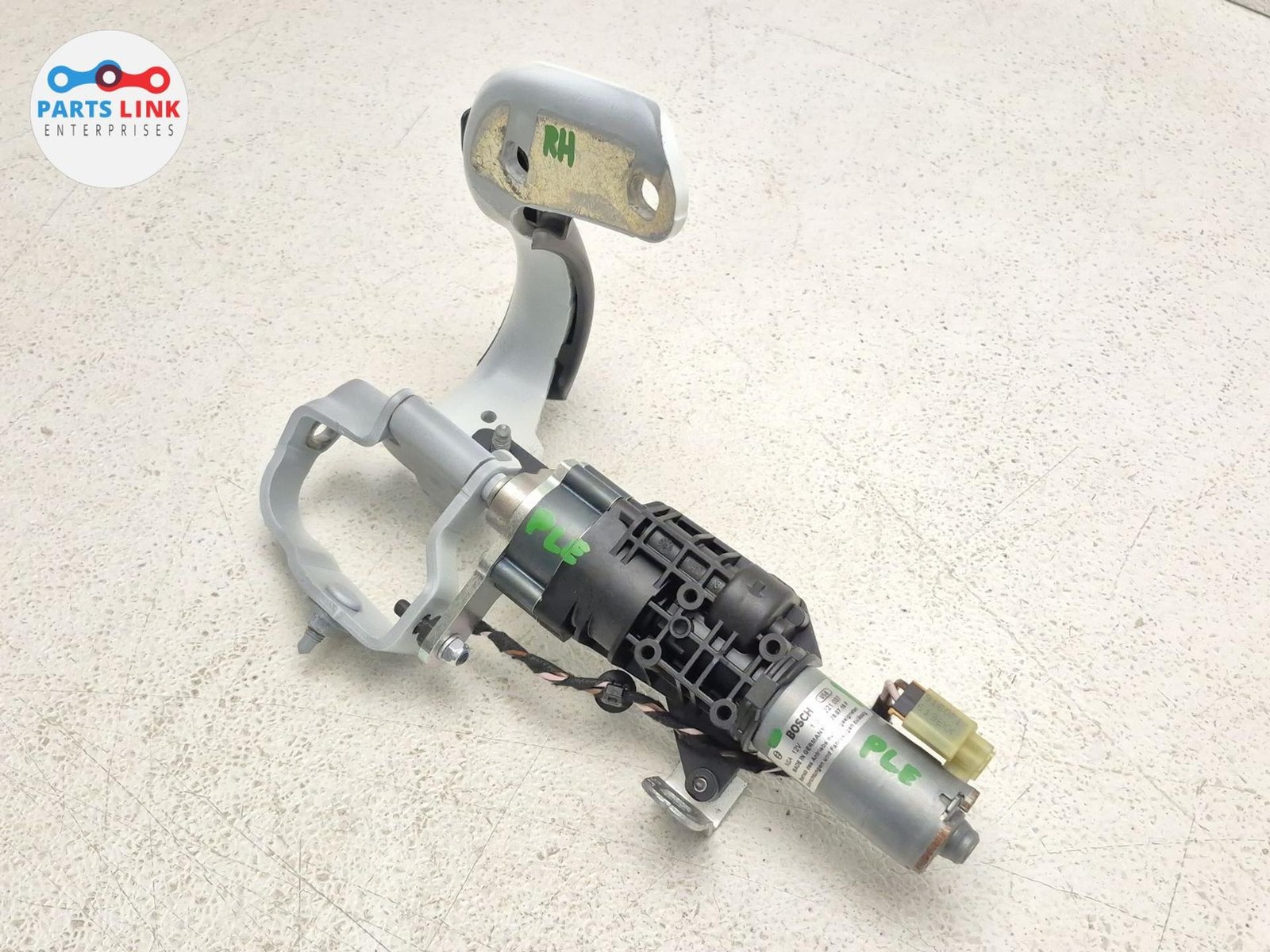 2016-20 BENTLEY BENTAYGA REAR RIGHT LIFTGATE ACTUATOR MOTOR TRUNK HINGE ASSY 636