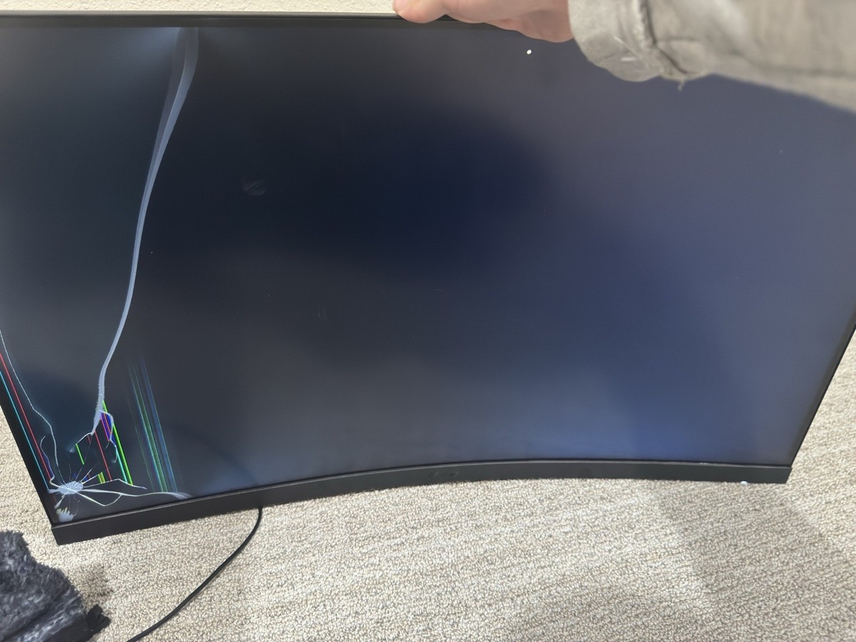 MSI Optix G32C4 32” Curved Monitor 165Hz 1ms VA FHD 1080p HDMI/DP