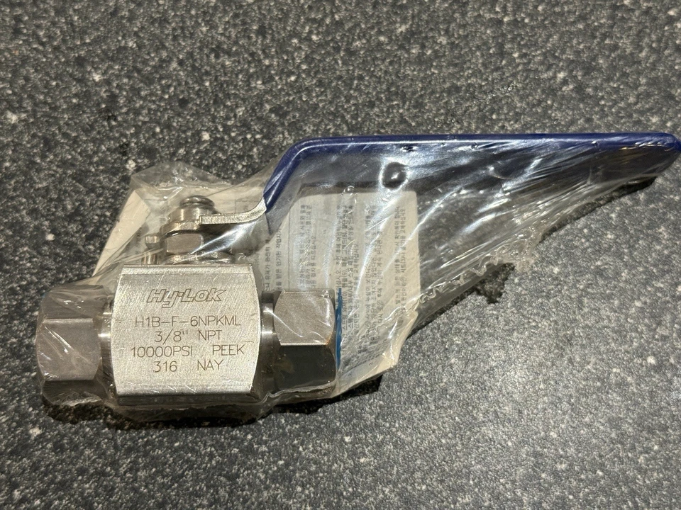 HY-LOK 105 SERIES 3/8” NPT H1B-F-6MPKML 10000PSI 316 High Pressure Valve - Image 3 of 4