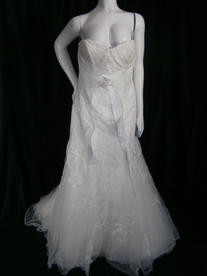 Vestido de novia Season Blanche B3141 12 marfil sin tirantes encaje tul lazo con cuentas Foto 2 de 4