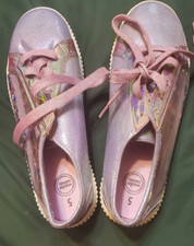 Wonder Nation Size 5 Confetti Stars Low Top Sneakers, EXCELLENT SHAPE