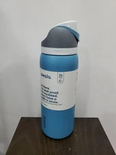 Owala FreeSip Stainless Steel Water Bottle / 32oz / Color: Blue Oasis