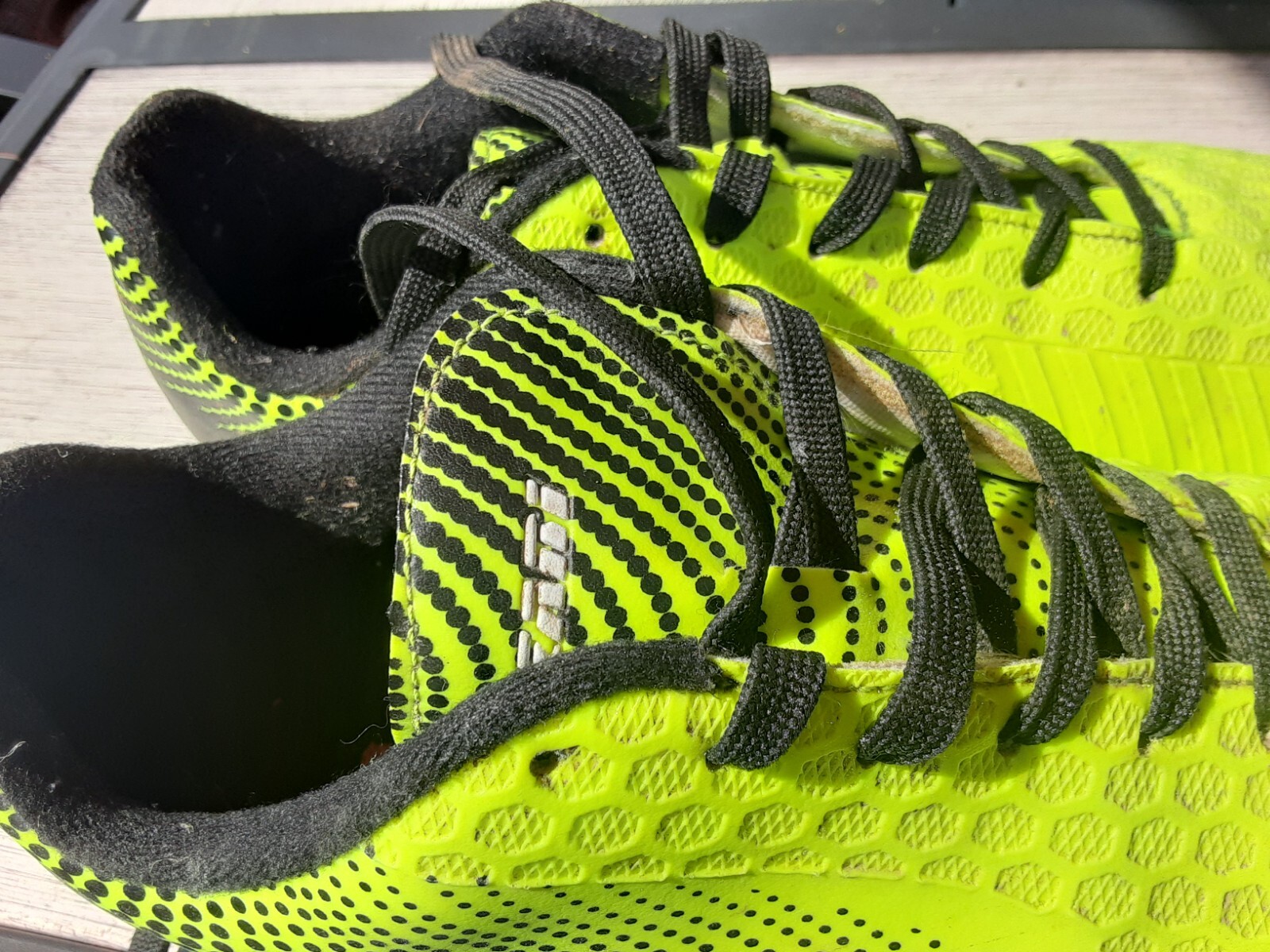 youth soccer cleats size 5 eBay