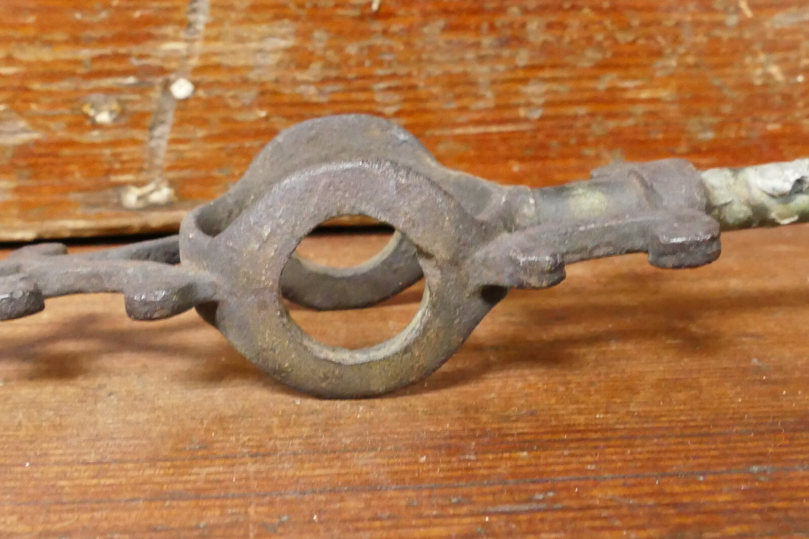 Antique Original Directional Arrow Cast Iron Weather Vane Rod Parts