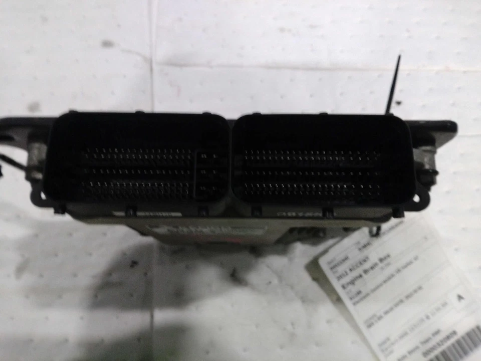Used Engine Control Module (ECM) fits: 2012 Hyundai Accent Electronic Control Mo - Изображение 2 из 4