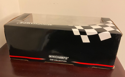 MINICHAMPS 1:18 BRAWN Gp Bgp 001 J. Button Winner Brazil Gp 2009 EUR 253,05 - ES