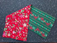 Handmade Quilted Table runner Christmas bows Holly Leaves Berries Poinsettias