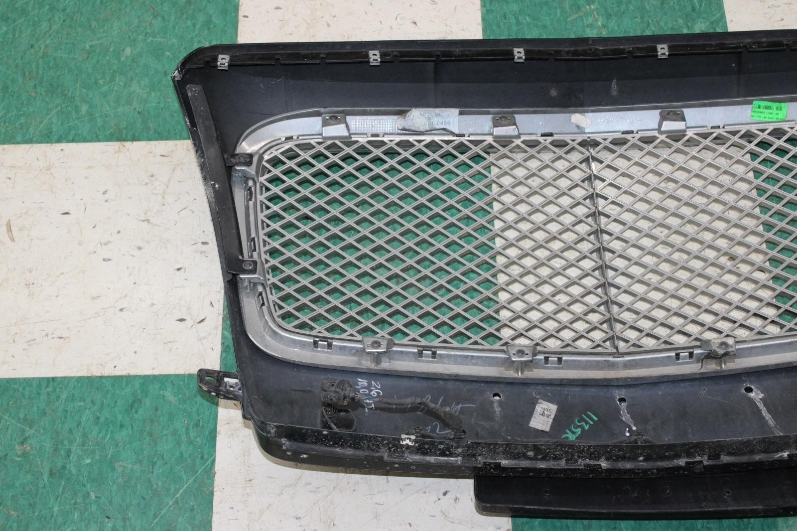 Bentley Flying Spur 2014-2018 Front Upper Bumper grille Black