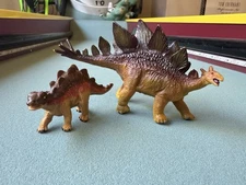 Safari Ltd 1996 Stegosaurus + 2013 Baby Dinosaur Figure Prehistoric Figurine Toy
