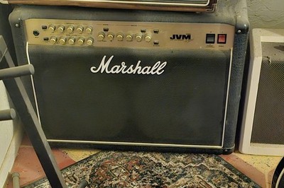 Marshall JVM210C 100 watt Guitar Amp