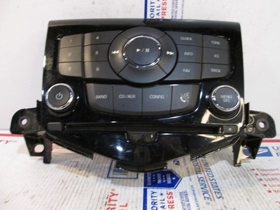  2012 CRUZE CD FACEPLATE PLAYER RADIO AM FM DASH CONSOLE CENTER TRIM RECEIVER