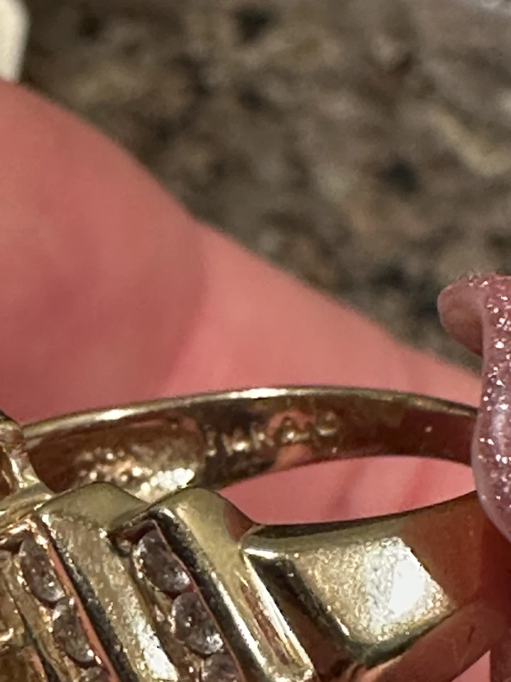 Anel cluster de diamantes naturais grande ouro amarelo 14K 8g tamanho 8 - Imagem 4 de 4