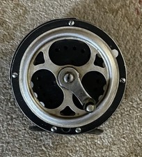 Vintage Japan No 1100 Fly Reel Single Action