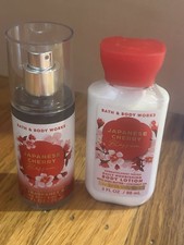 BATH AND BODY WORKS JAPANESE CHERRY BLOSSOM FRAGRANCE MIST AND BODY LOTION SET