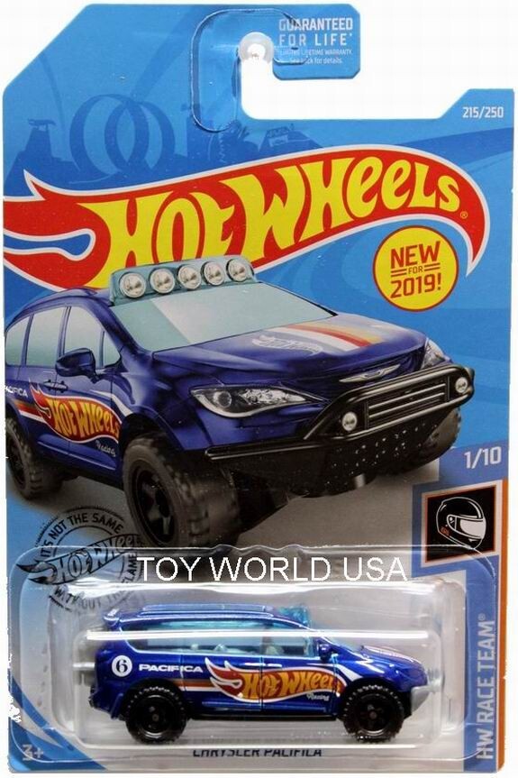 2019 Hot Wheels #215 HW Race Team Chrysler Pacifica