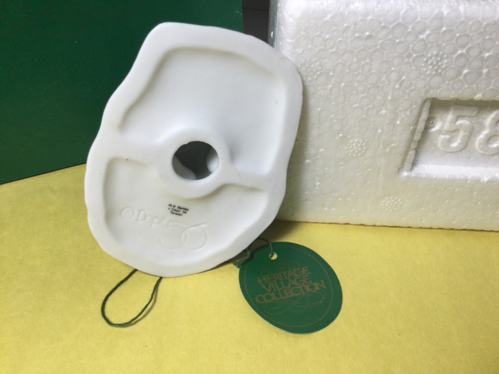 Heritage Village Dept 56. #5818-1"Wheelwright +Son" 2 piece new in box (O 19)