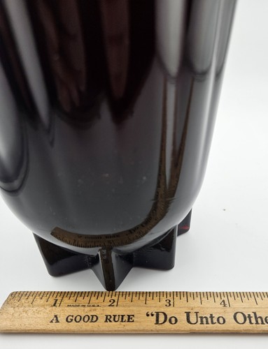 Anchor Hocking Royal Ruby Red Glass Vase Star Bottom Fluted Sides Scalloped - Picture 2 of 9