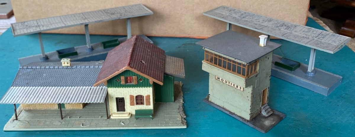 FALLER HO lot usine immeuble bâtiment ville décor train gare