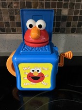 Fisher-Price Sesame Street Elmo jack-in-the-box Works